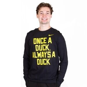 NWT Oregon Ducks The Nike Tee Long Sleeve Shirt Men's Medium Casual Black NCAA